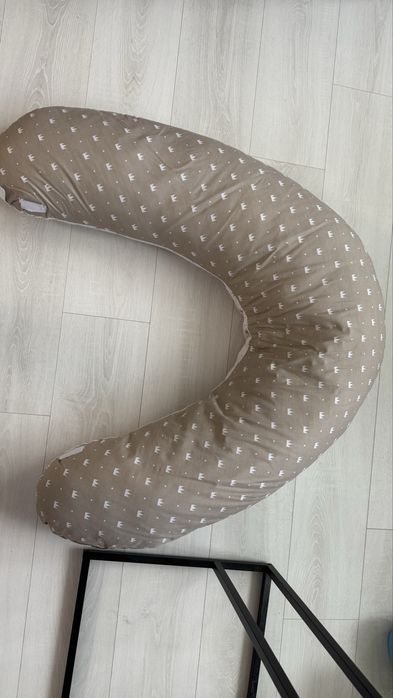 Бебешко гнездо и възглавница за бременни