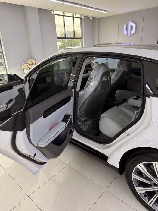 Leapmotor c01 2025 restayling 625 km smart dop.opciya РУССИФИКАЦИЯ