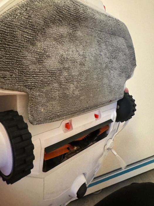 Robot aspirator Xiaomi Mi Vacuum-Mop pro + acc noi :550 ron- impecabil