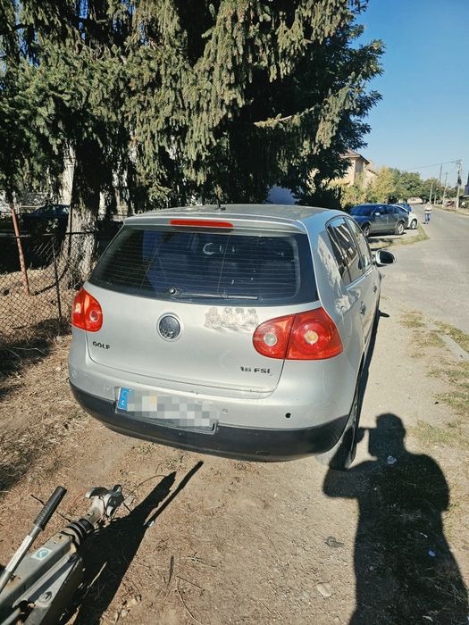 Golf 5 2004 1.6 benzina