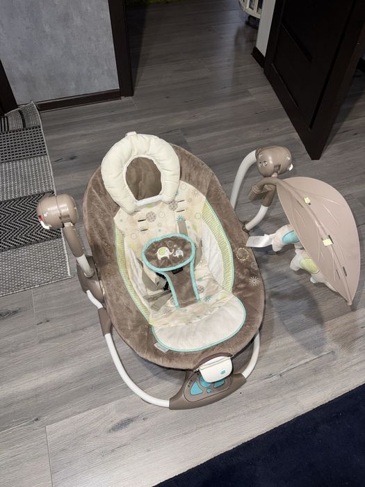 кресло-качалка (шезлонг) для младенцев