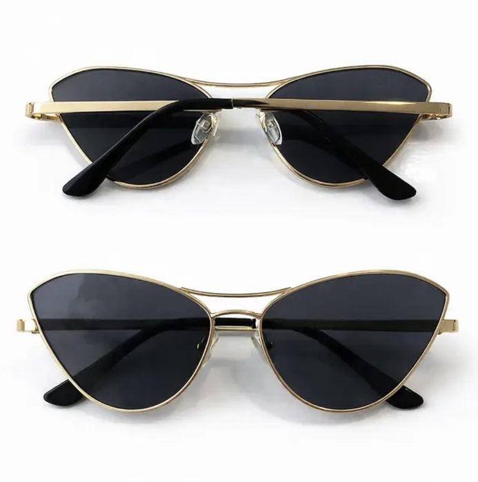 Внос от Дубай и се доставя без кутия, с включена почистваща кърпичка.