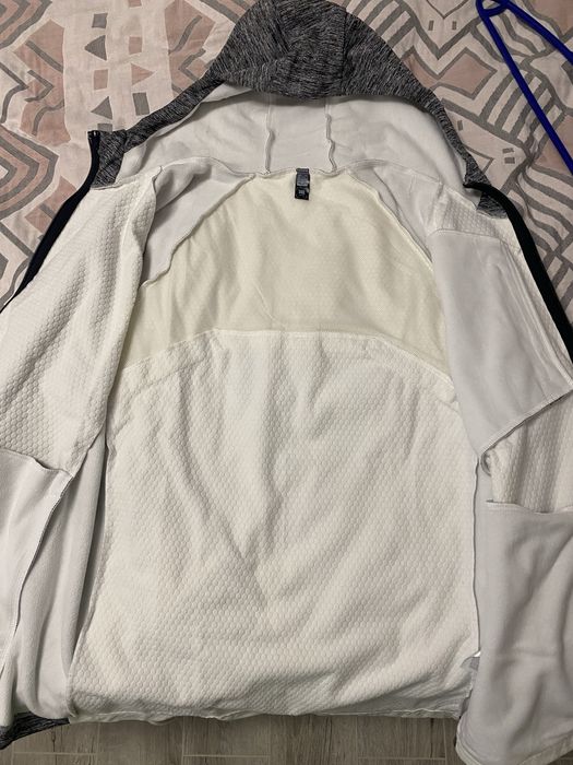 Ветровка для бега