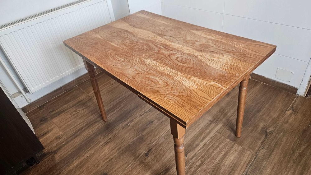 Masa extensibila din lemn 6-8 persoane