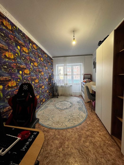 Продам 3х комн кв Нурсити 2мкр