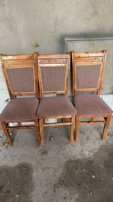 Продаються столы деревянные