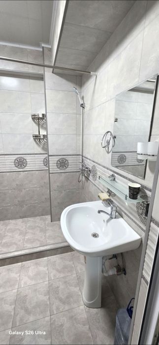Sheriklikka kvartira Rohat bollarga