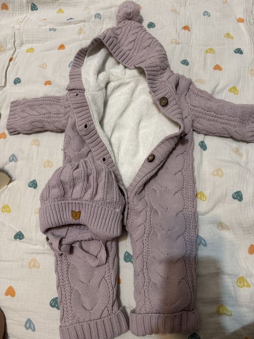 Детский теплый вязаный комбинезон