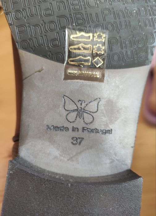 Полуботинки новые продам