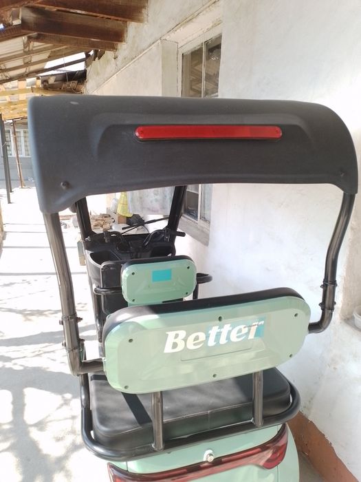 Электроскутер сотилади срочно Электроскутер продаётся