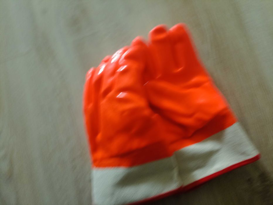 Перчатка строительная