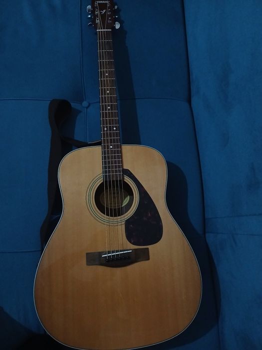 Электро акустическая гитара Yamaxa F370