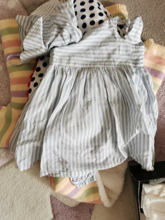 Lot hăinuțe 3-4 ani, geaca, rochie h&m
