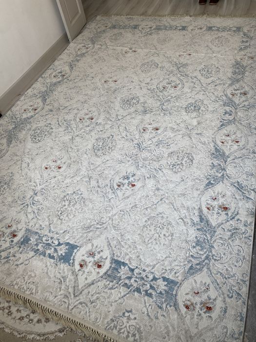 Ковер 230 на 350