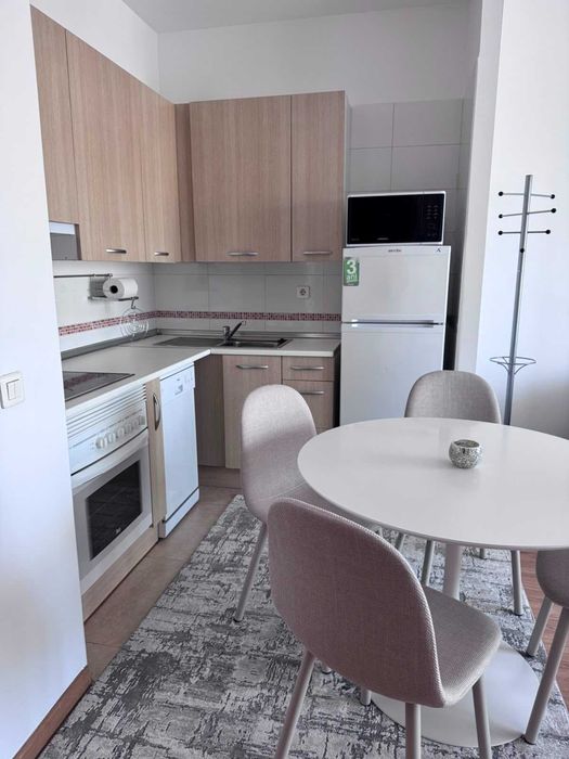 De închiriat – Apartament cu 2 camere Viva City Residence