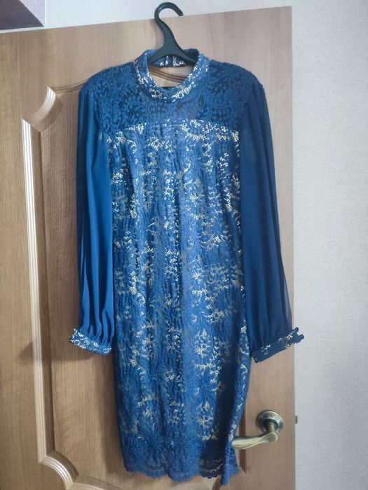 Платье вечернее нарядное