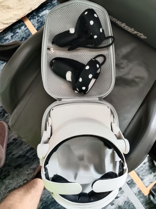 Продам Meta quest 2