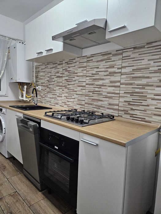 Inchiriez apartament 2 camere