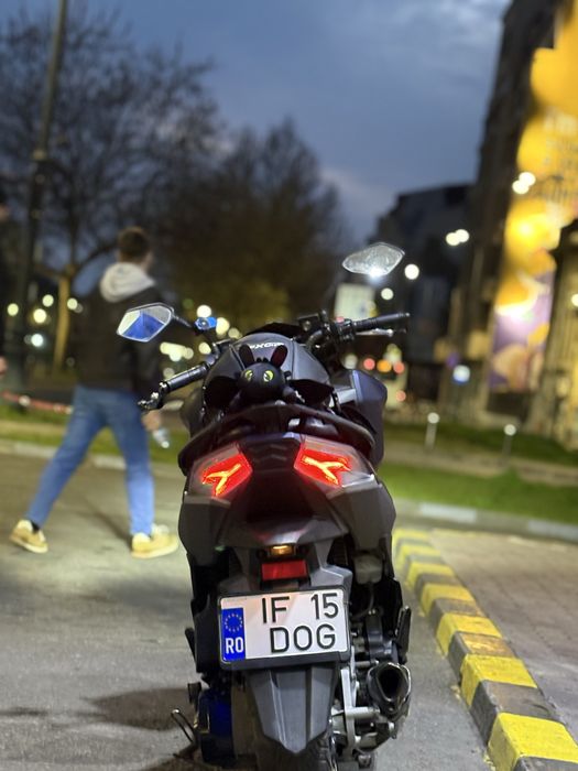 Vand Maxi Scuter sym jetx 125cc