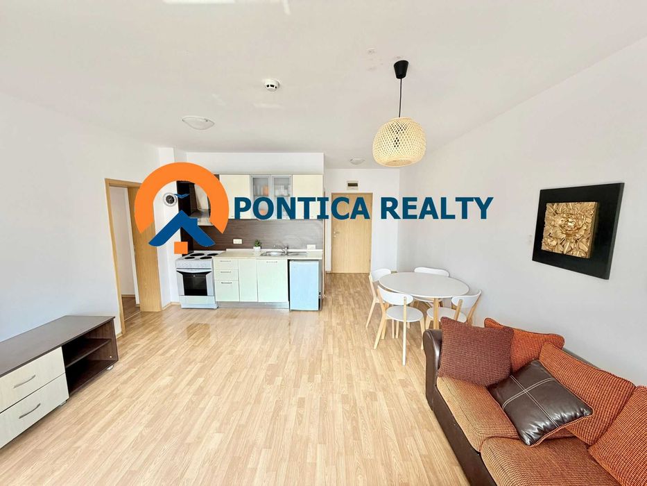 Апартамент с три спални в Ахелой