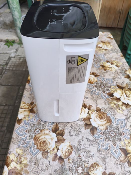 Чисто нов компресорен влагоабсурбатор CONOPU 12L