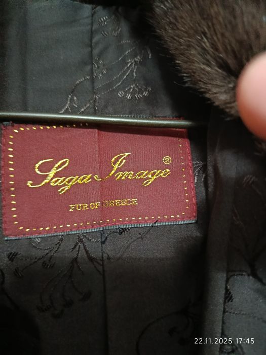 Продам норковую шубу