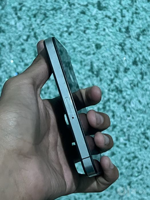iPhone 4 хорошее состояние