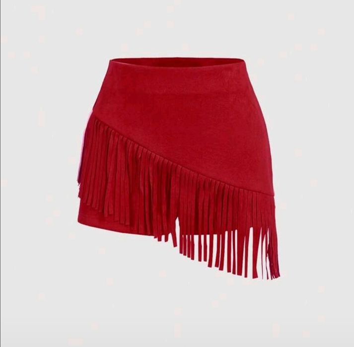 Дамски комплект с две части с червени велурени ресни,