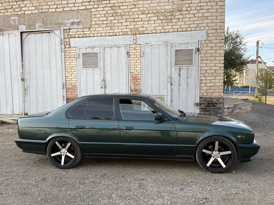Продается BMW E34 525