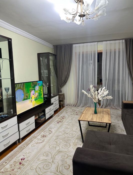 Квартира продаётся метро Хамза Новза 4/4/5 балкон 2*6 Чиланзар Е кварт