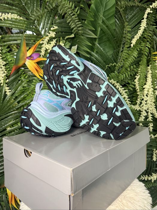 Balenciaga 6XL Sneakers Blue