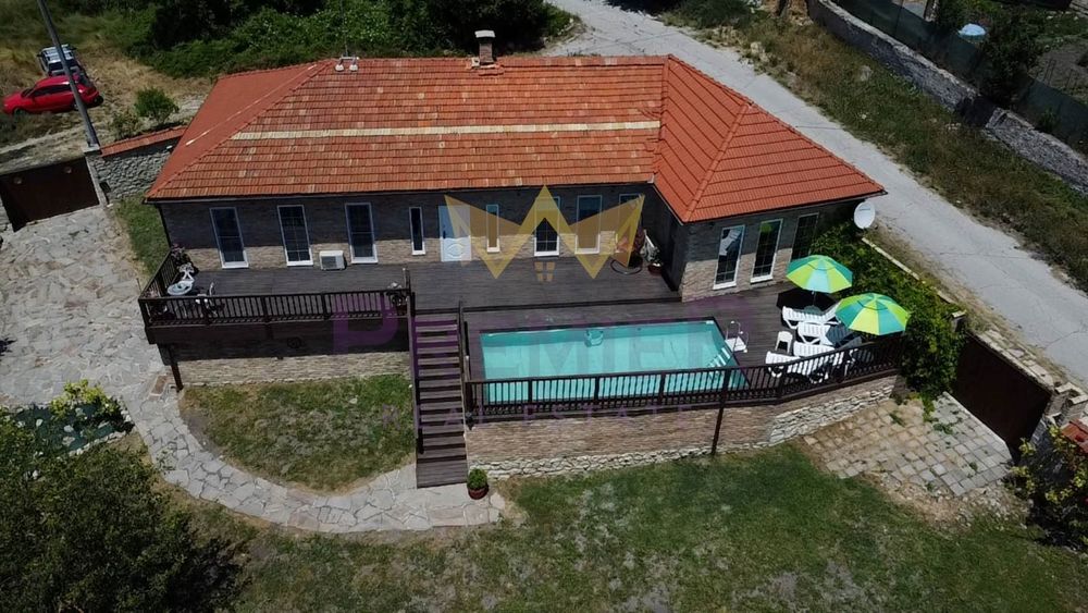 Продава се Къща в с. Баново, Област Варна - 319 кв.м за 1254 €/кв.м - Снимка #2