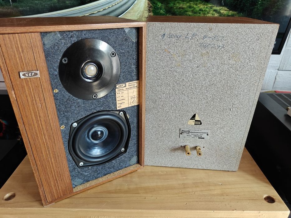 Kef cresta 1968  ( schimb )  boxe legendare , Ls3/5 rogers