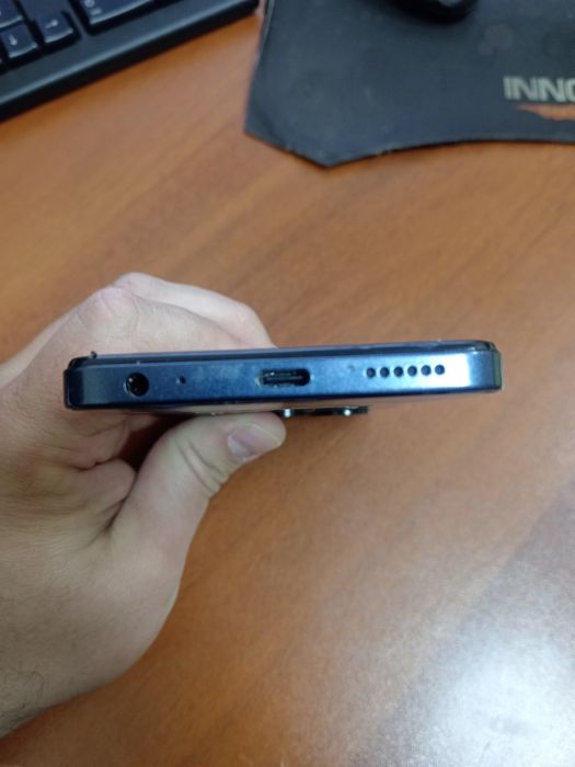 Продам Infinix Smart 8