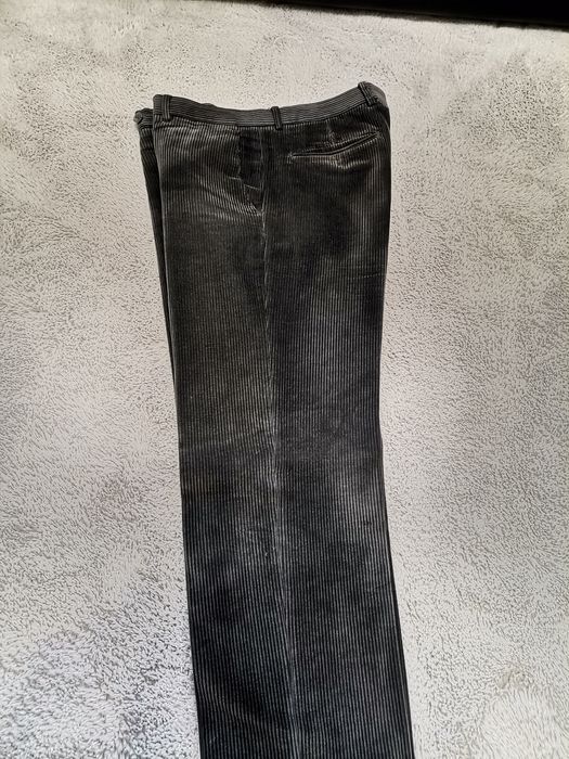 Vand costum raiat marimea 48 Alessandro Rutti regular