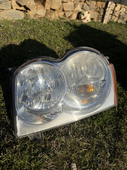 Фарове от Grand cherokee wk