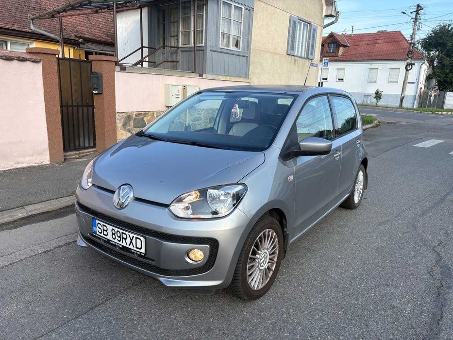 Volkswagen Up, model High Up!