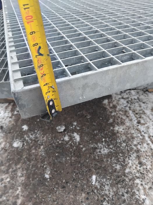 Grilaje zincate galvanizate