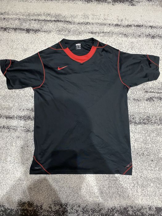 Vand Tricou Nike Negru