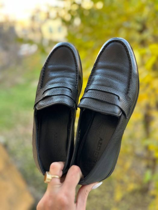 Мужская кожаная обувь