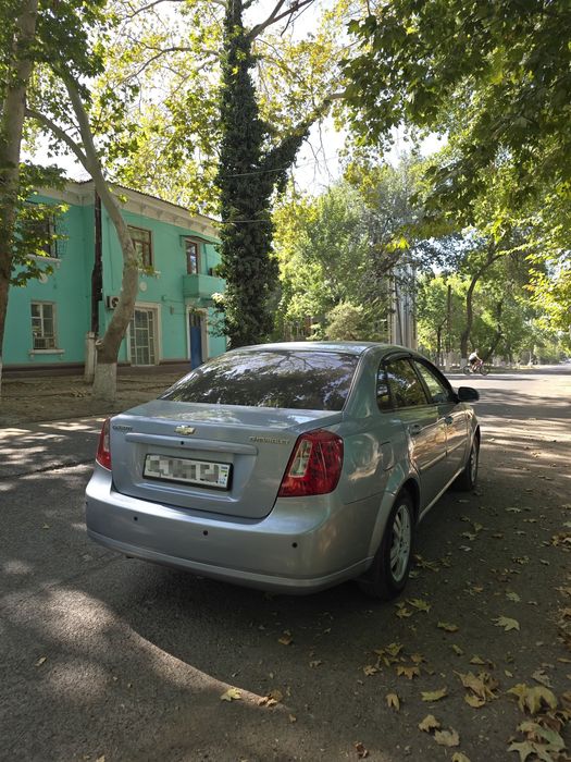 Lasetti 1.8 mexanik gaz bor