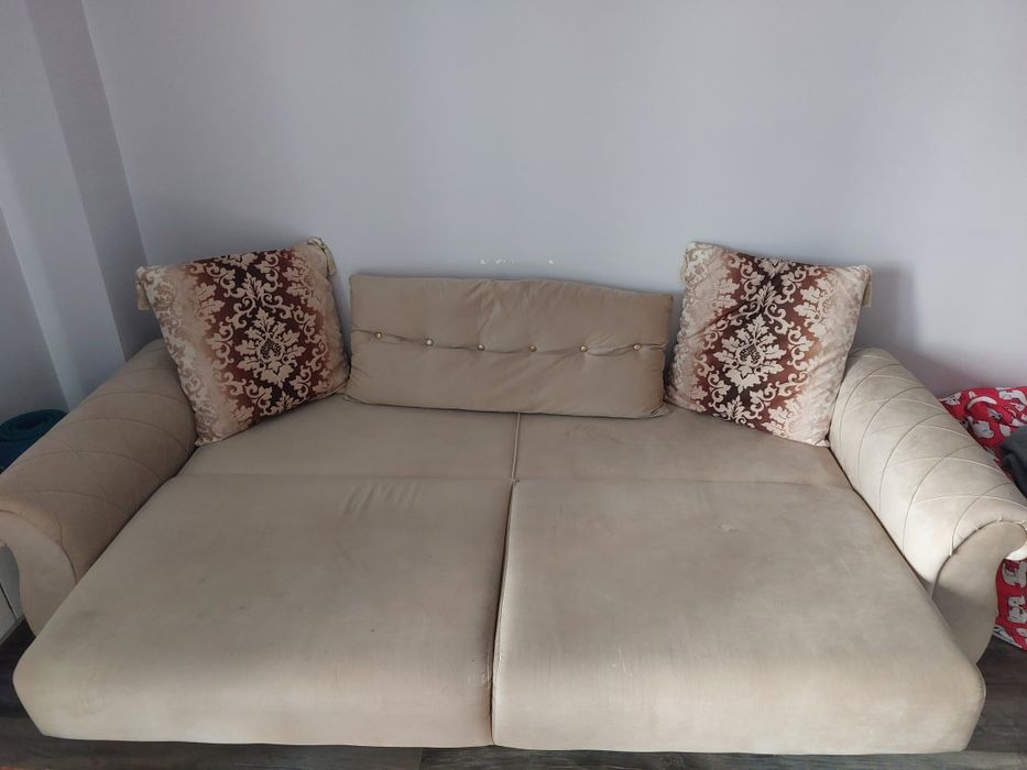 Set Mobilier Sufragerie Clasic Vienna - 2 Canapele Extensibile cu Ladă + Fotoliu Berjere