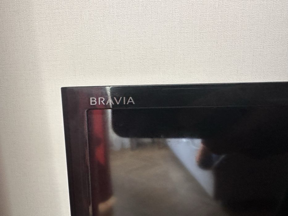Продам телевизор Sony Bravia 48' (KDL-48R553C)