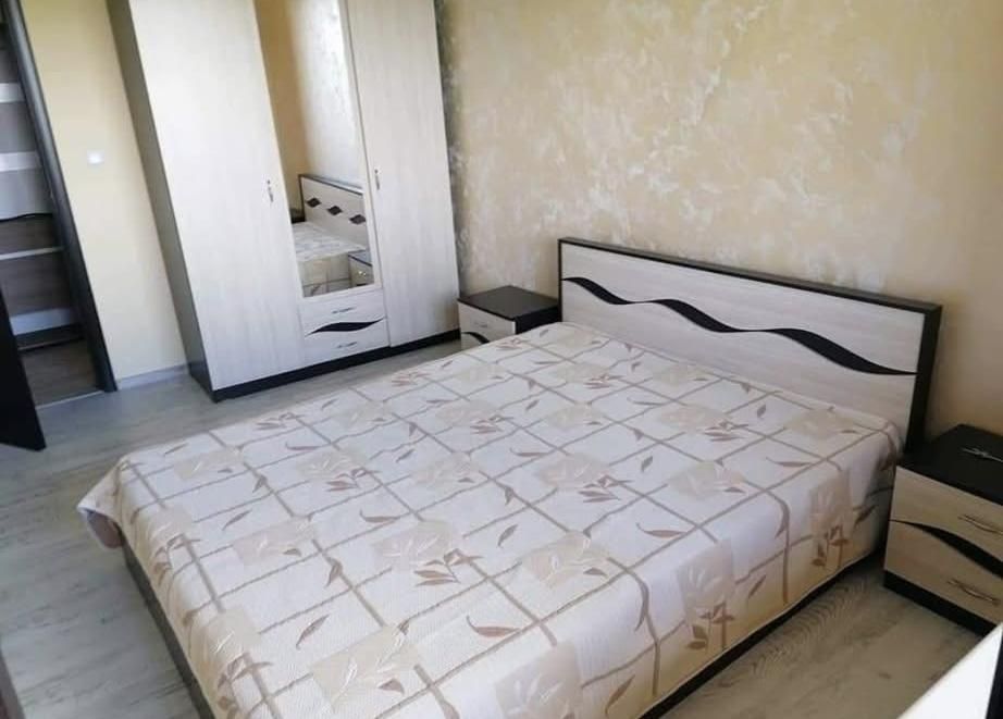 Дава се под наем Тристаен апартамент в Пловдив, Кючук Париж - 73 кв.м за 425 € - Снимка #2