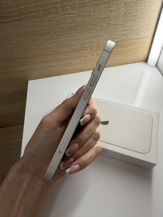 Iphone 13 като нов!