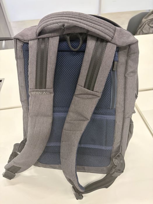 Riva case рюкзак. Для ноутбука. 16 дюймов.