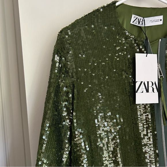 Пайетено яке на ZARA