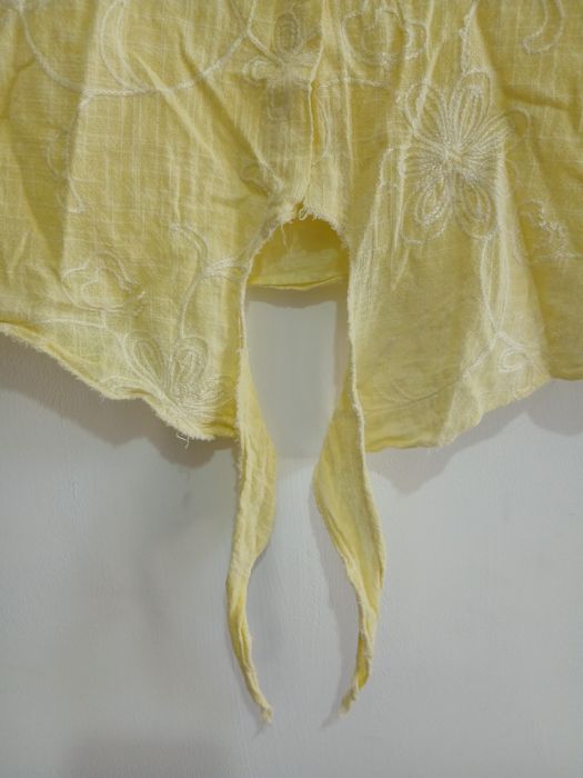 Bluza de vara marimea M pentru fete/femei in stare perfecta
Dimensiuni
- latimea intre umeri 65 cm
- latimea intre axile 55 cm
- circumferinta talie 1