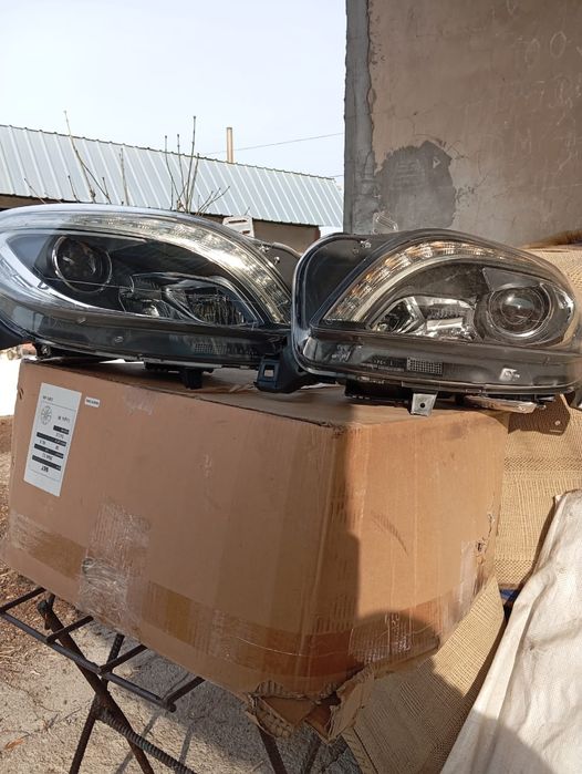 Продам фары от мерседеса