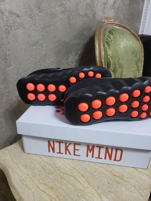 Se vinde Nike Mind